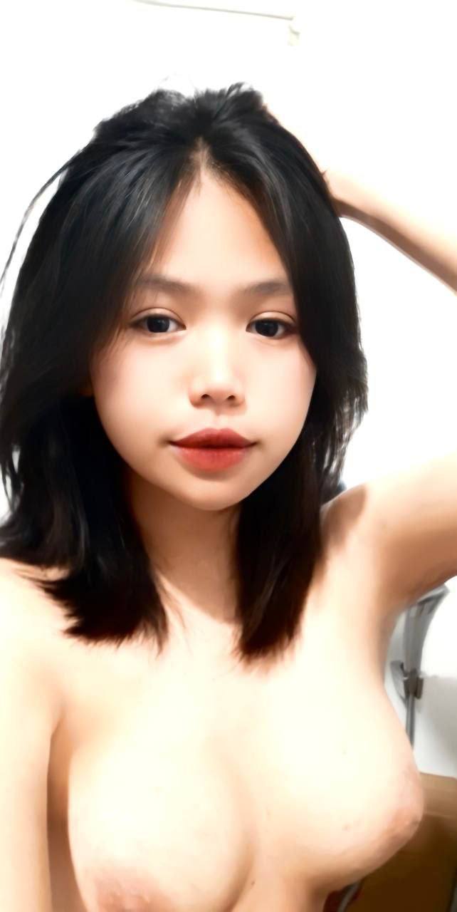 Một cô gái điếm Hàn Quốc bị một ông chủ bí mật chụp ảnh ~ quan hệ với một quý tộc thượng lưu thanh lịch "Từ Vệ Trân" và bị nhét hậu môn và chảy máu...”